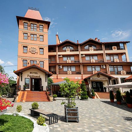 Hotel Ferdinand Mukačevo Exteriér fotografie