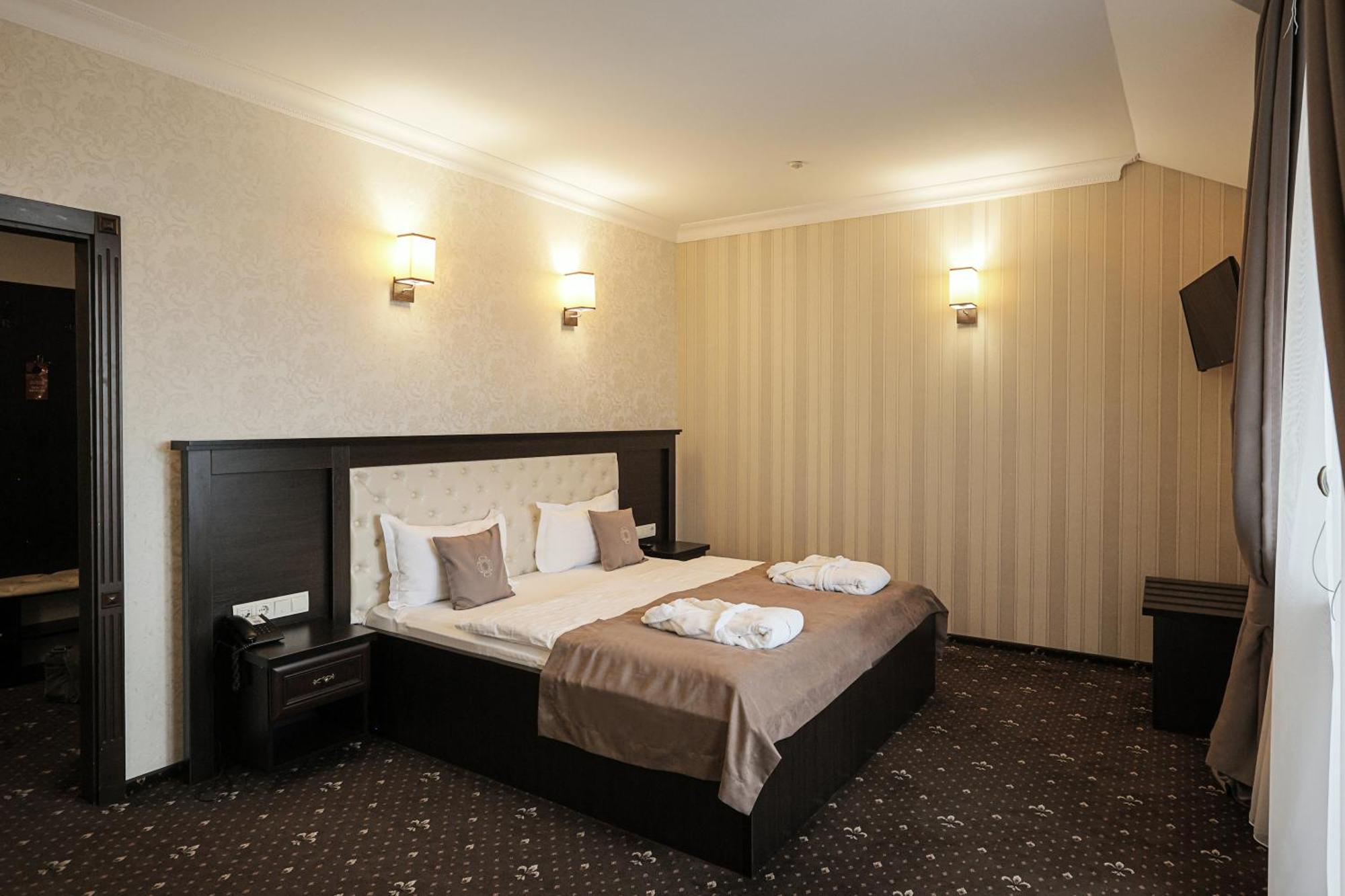 Hotel Ferdinand Mukačevo Exteriér fotografie