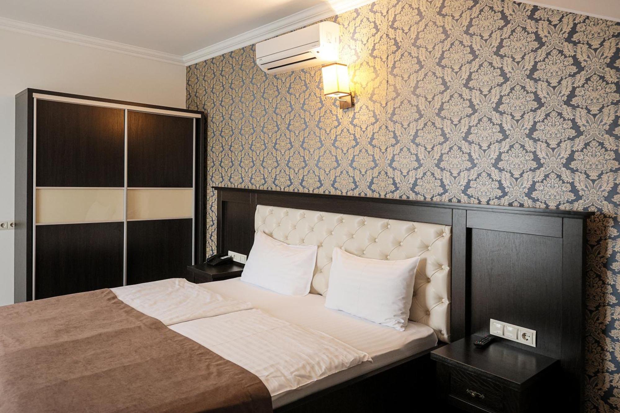 Hotel Ferdinand Mukačevo Exteriér fotografie
