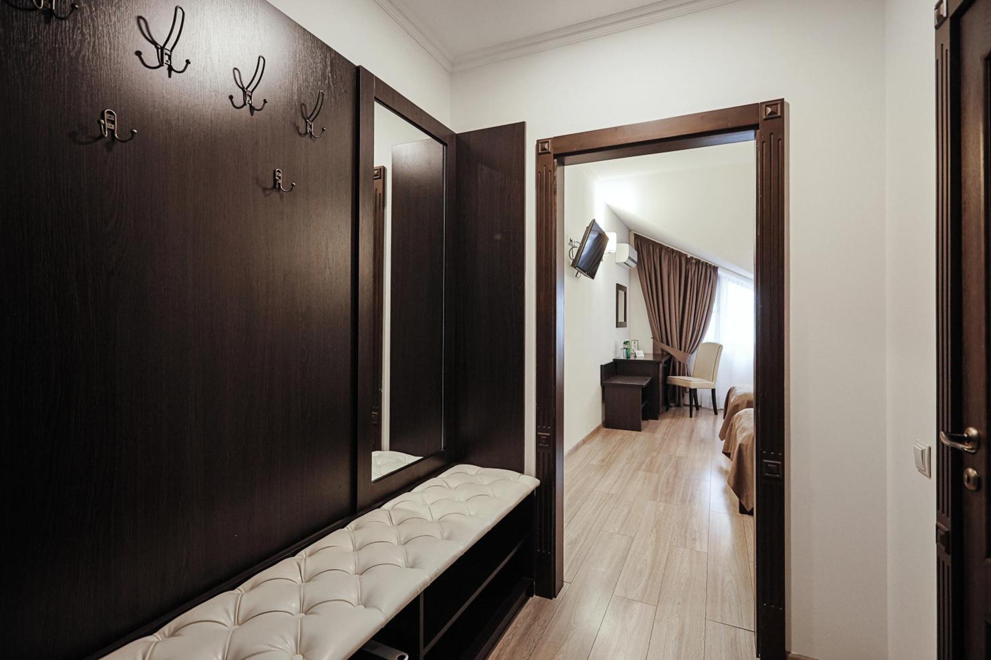 Hotel Ferdinand Mukačevo Exteriér fotografie