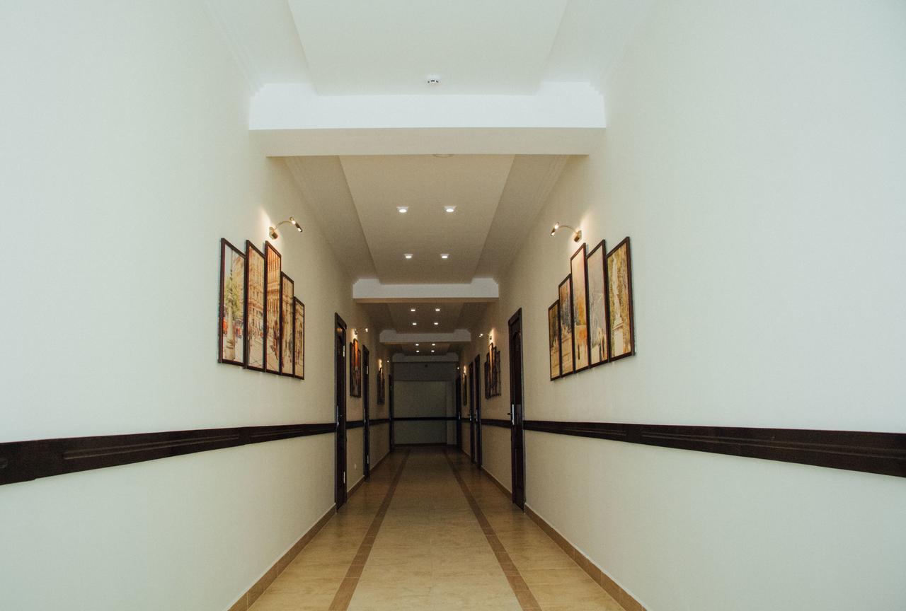 Hotel Ferdinand Mukačevo Exteriér fotografie
